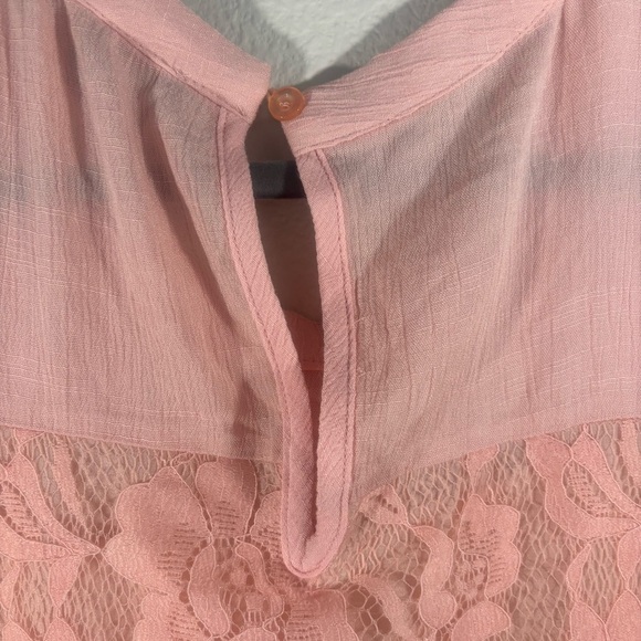 Suzanne Betro Blush Textured Tunic Plus Size 1X Floral Blouse Sheer Feminine - Picture 8 of 15